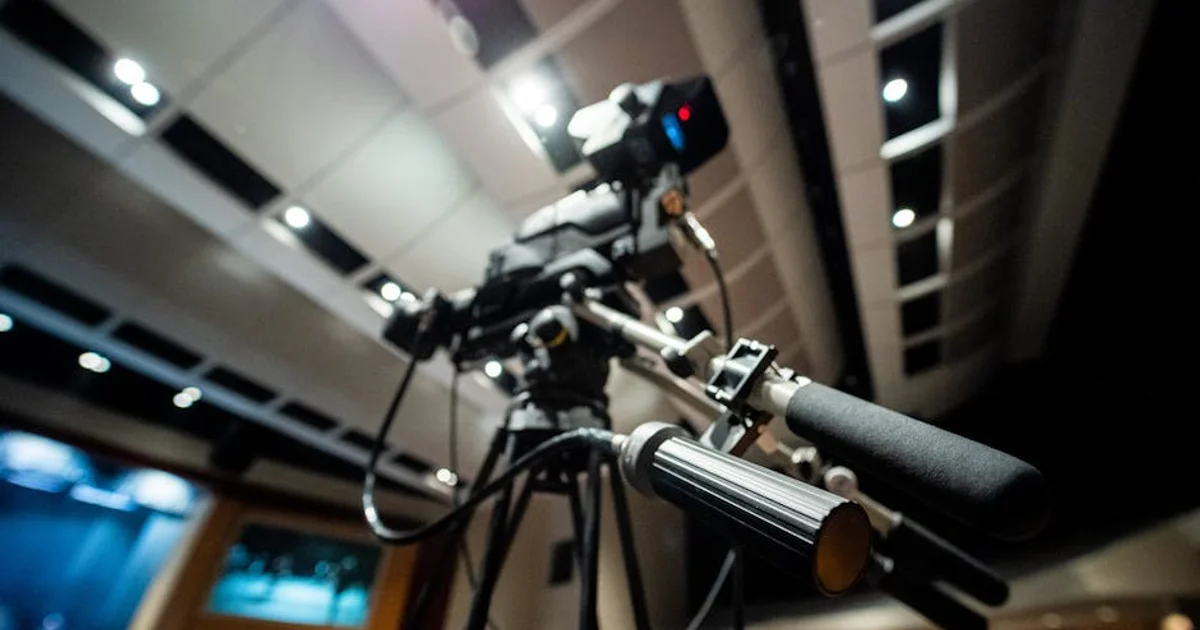 Google Sued for Stealing Journalist's Voice