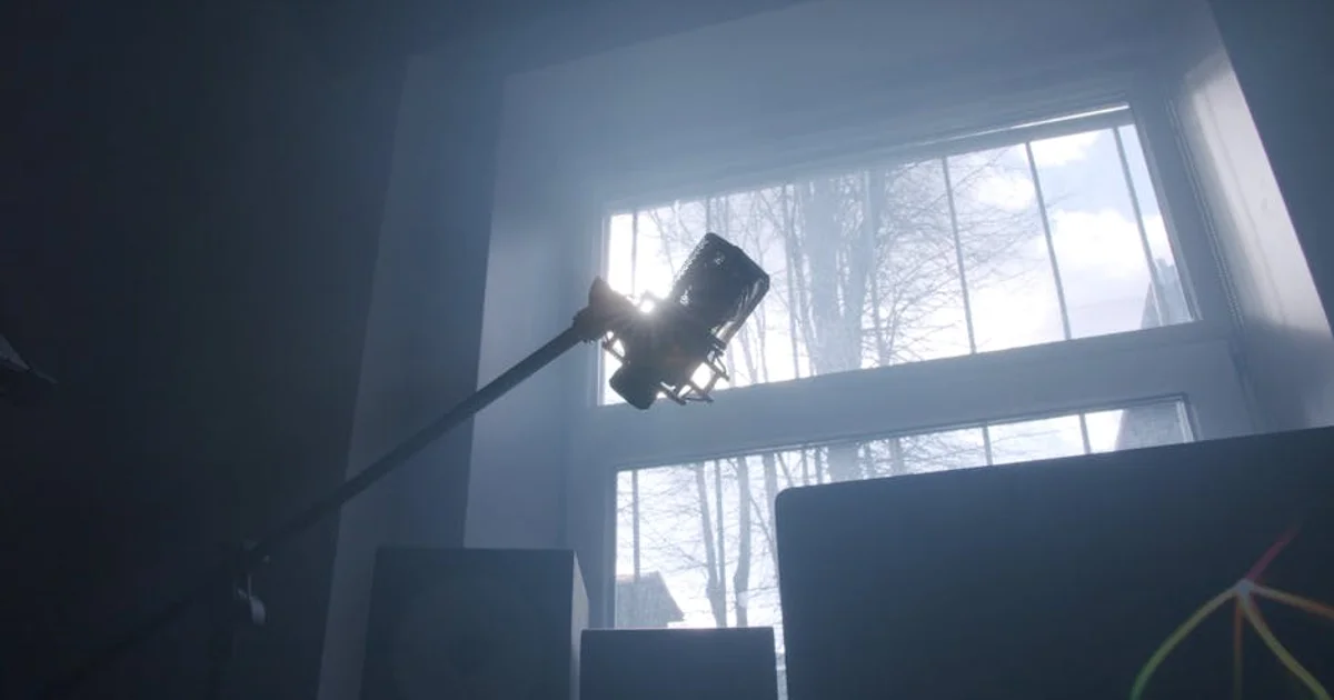 The Voice Behind Romantasy's Biggest Heartthrobs